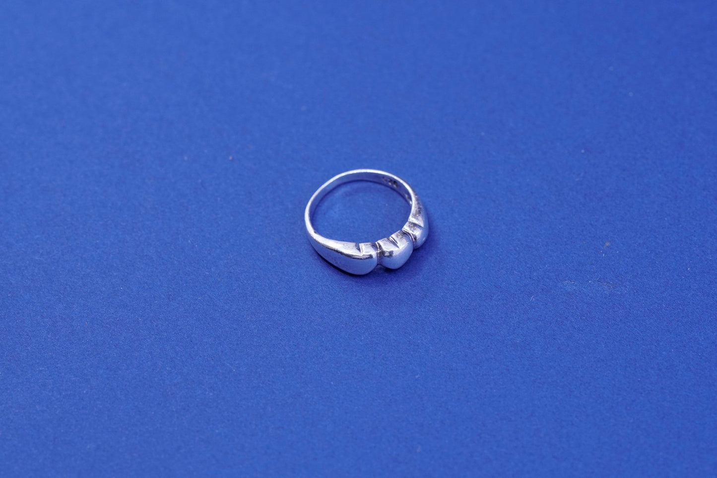 Size 6, vintage sterling silver handmade ring, 925 heart band