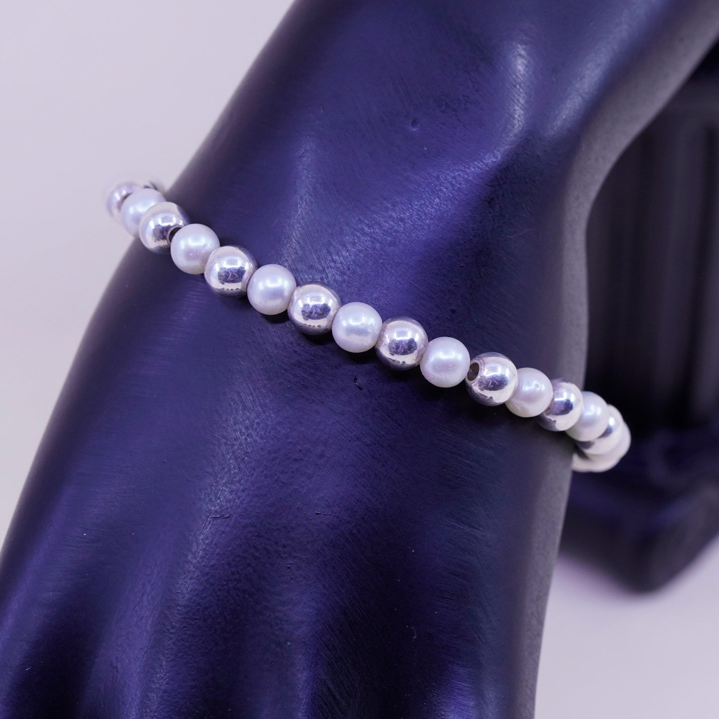 6.75”, Vintage handmade bracelet, pearl beads with 925 beads and toggle closure
