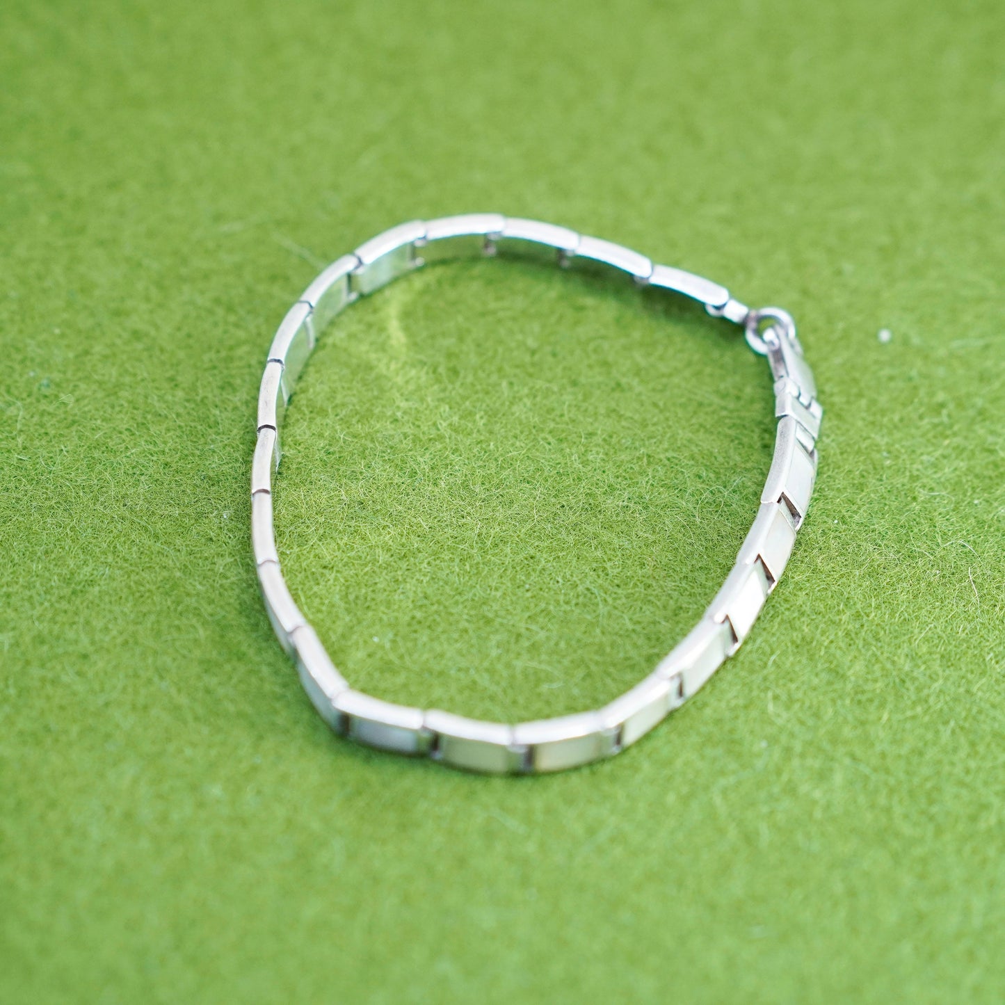 7.25”, PB Peyote Bird Sterling silver handmade bracelet, 925 chain MOP