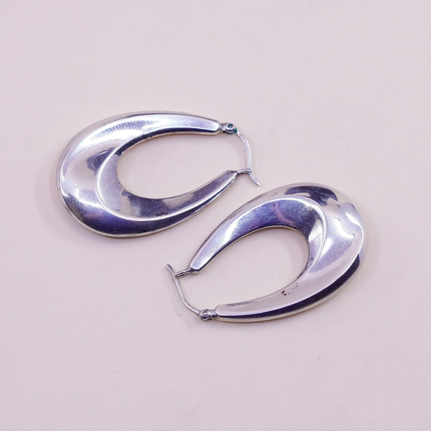 1.25” Vintage sterling silver oval earrings, minimalist primitive Huggie hoops
