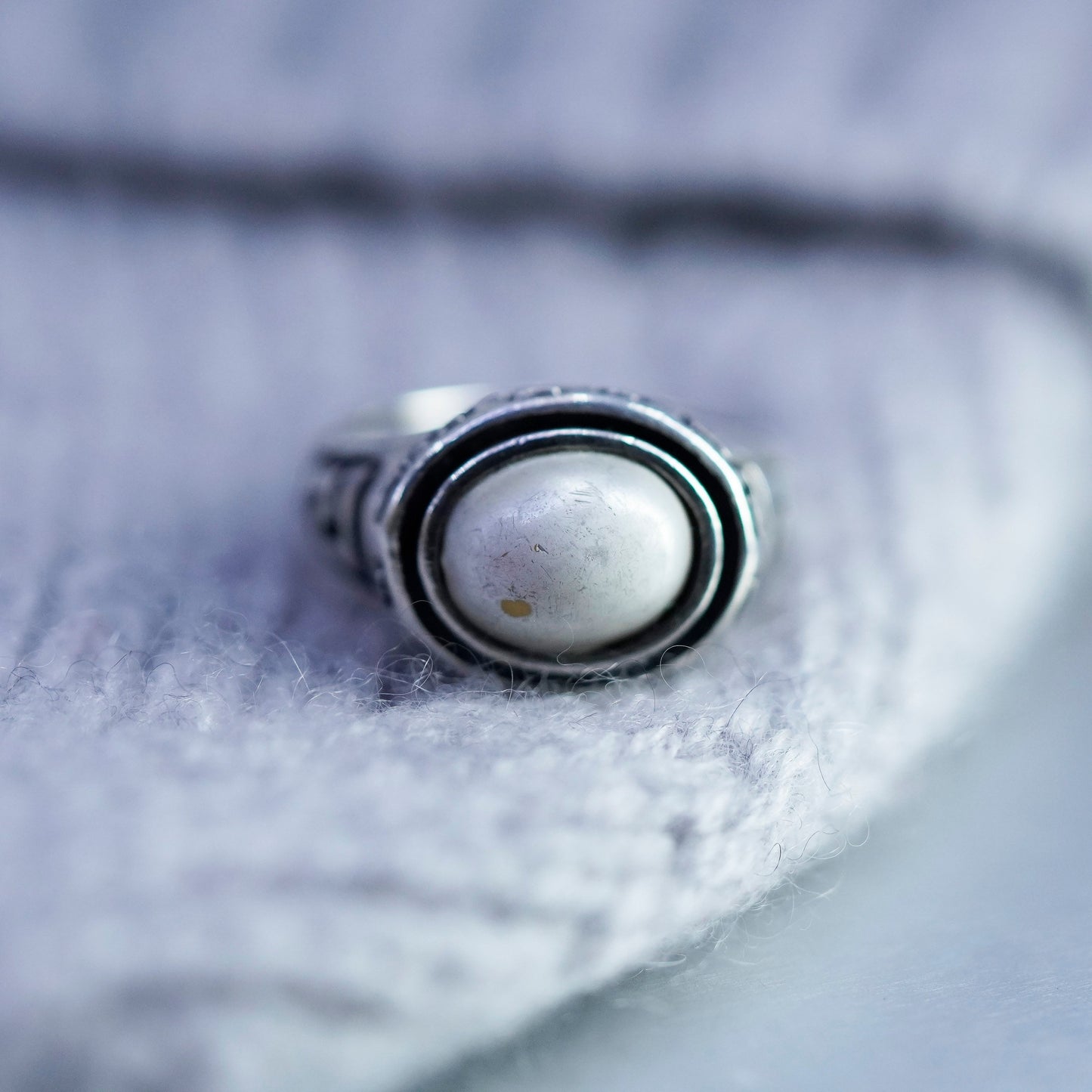 Size 5.5, vintage Sterling 925 silver handmade ring with faux pearl Greek key