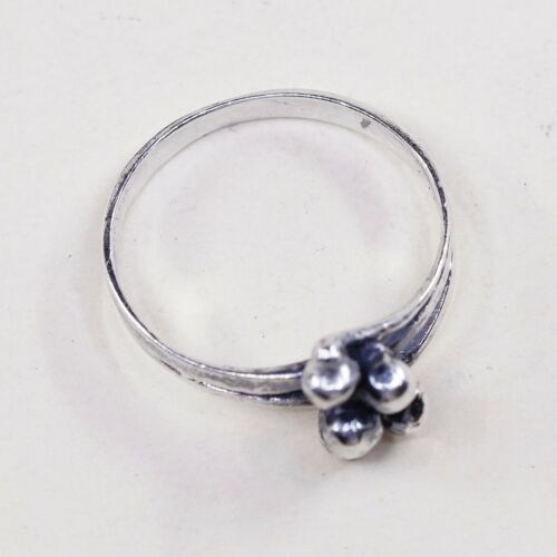 Size 7.5, Vtg Sterling Silver Handmade Ring 925 Silver Band w/ bead
