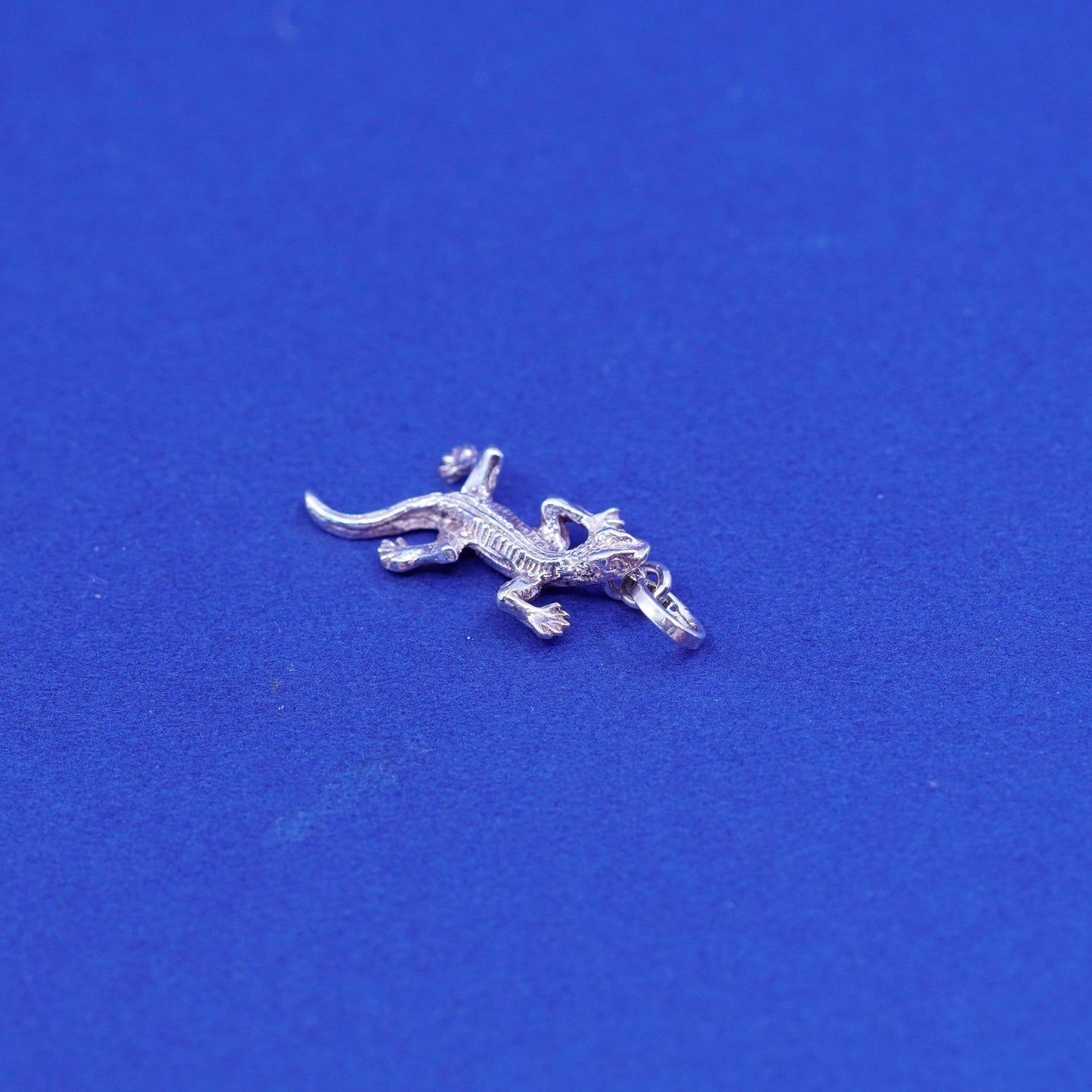 Vintage Sterling silver handmade pendant, 925 lizard charm