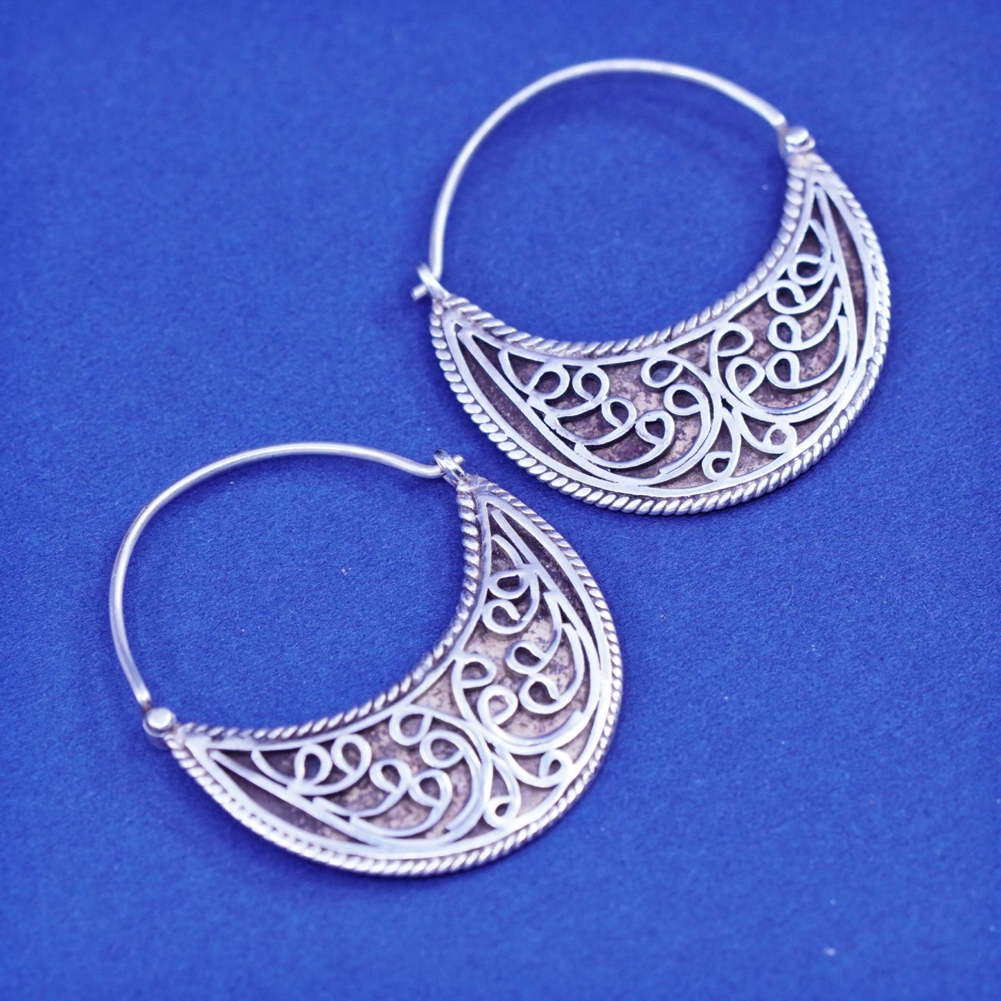 1.25”, Vintage Sterling silver handmade earrings, filigree 925 hoops