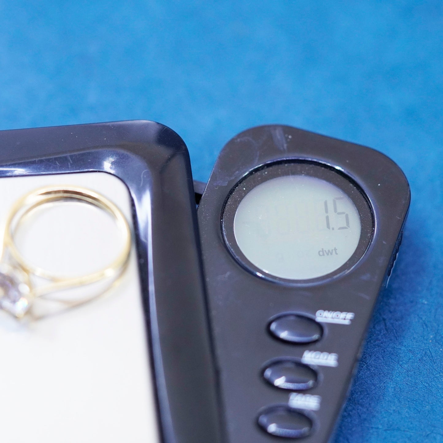 Size 6, VTG Vermeil gold filled Sterling 925 silver engagement ring round cz