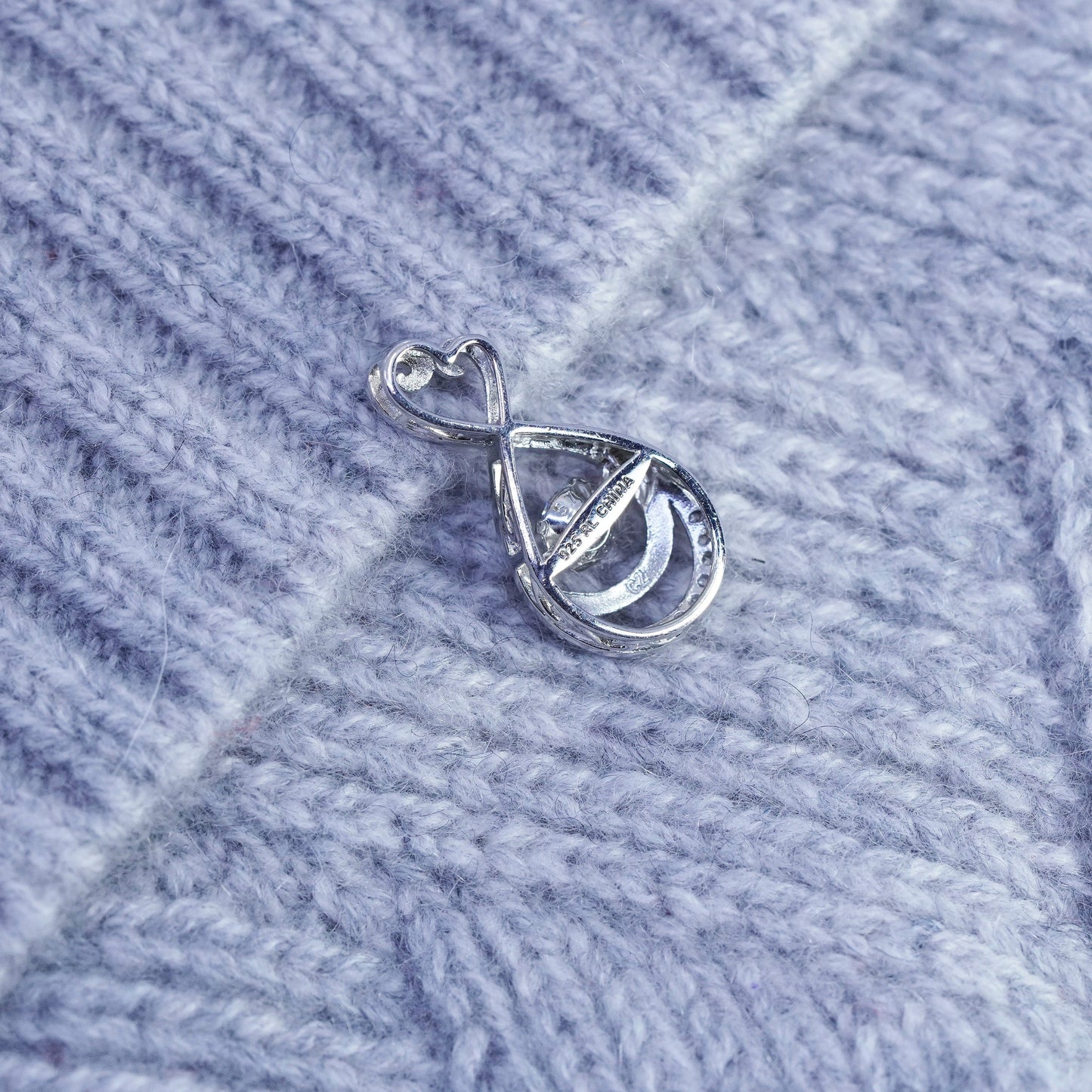 Vintage sterling 925 silver heart pendant with dancing charm Cz