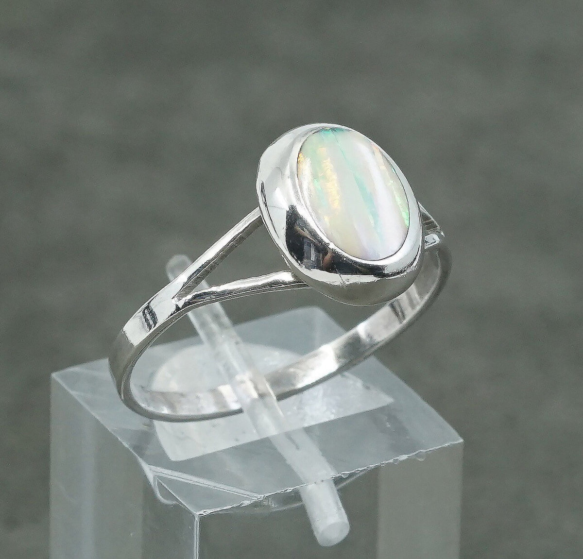 sz 9.25, vtg MEXICO Sterling silver handmade ring, 925 w/ opal