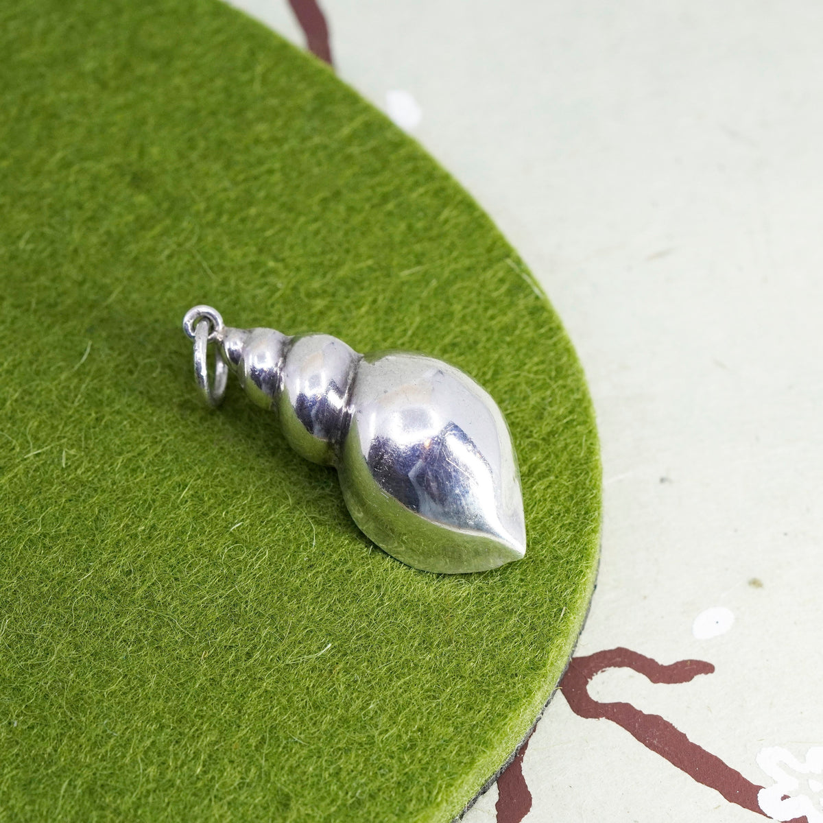 Vintage sterling silver handmade pendant, 925 shell