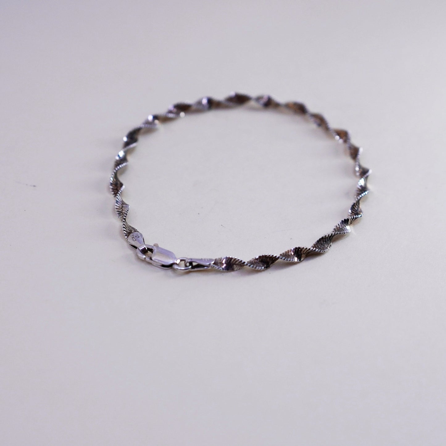 7”, 4mm, Vintage sterling silver bracelet, 925 twisted herringbone chain