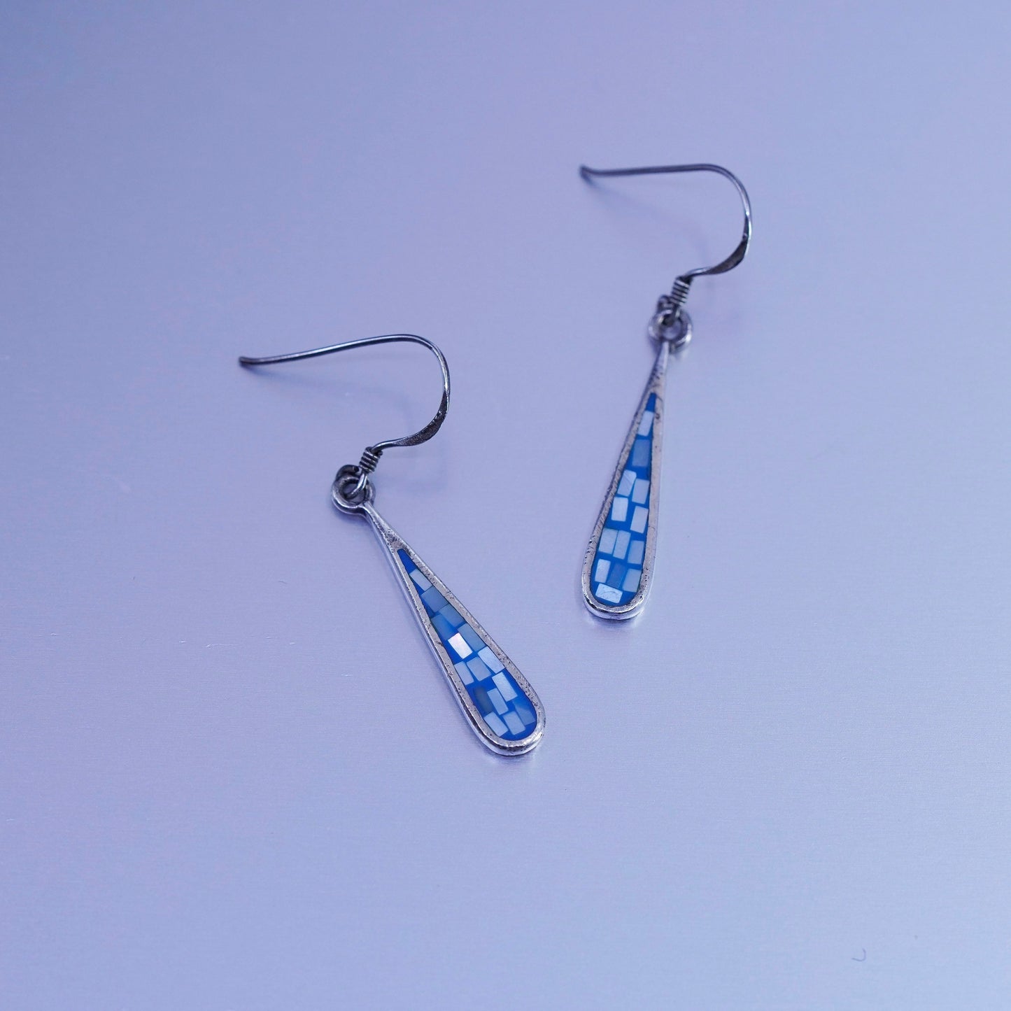 Vintage Sterling 925 silver handmade teardrop earrings w/ blue mother of pearl