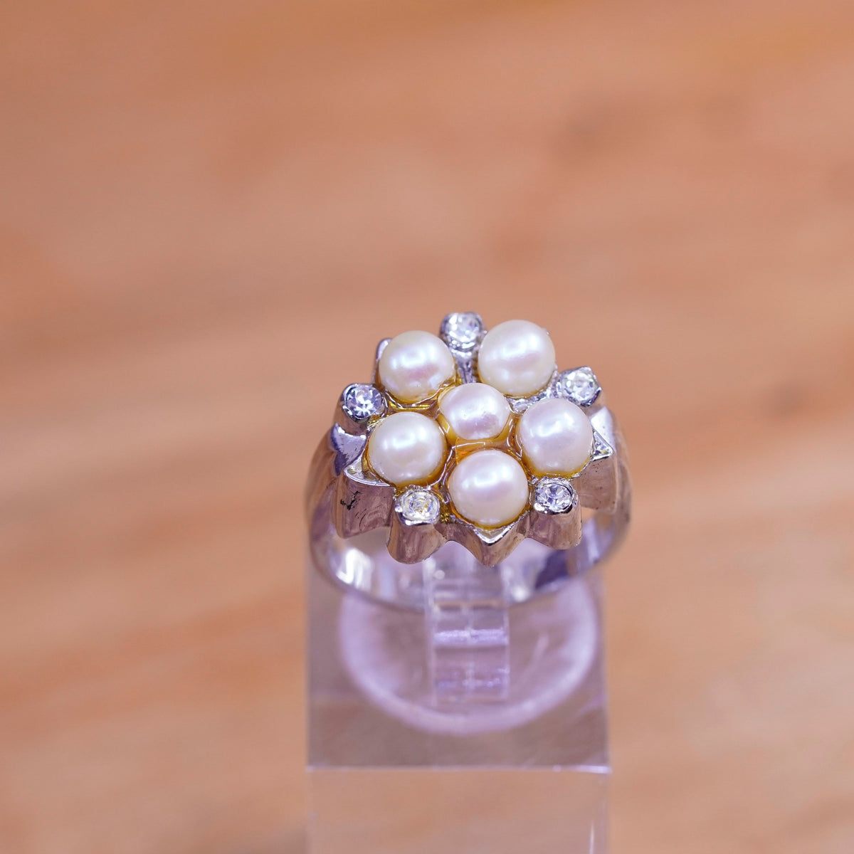 Size 7, vintage Sterling 925 silver handmade ring with freshwater pearls and cz