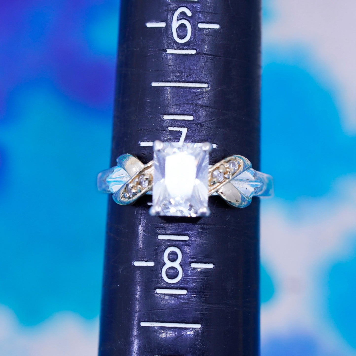 Size 7.25, vintage Sterling 925 silver engagement ring with cz