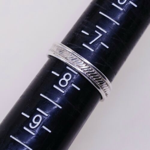 Sz 7.5, Handmade Ring in Sterling 925 Silver N Howlite Stone, Silver Tested