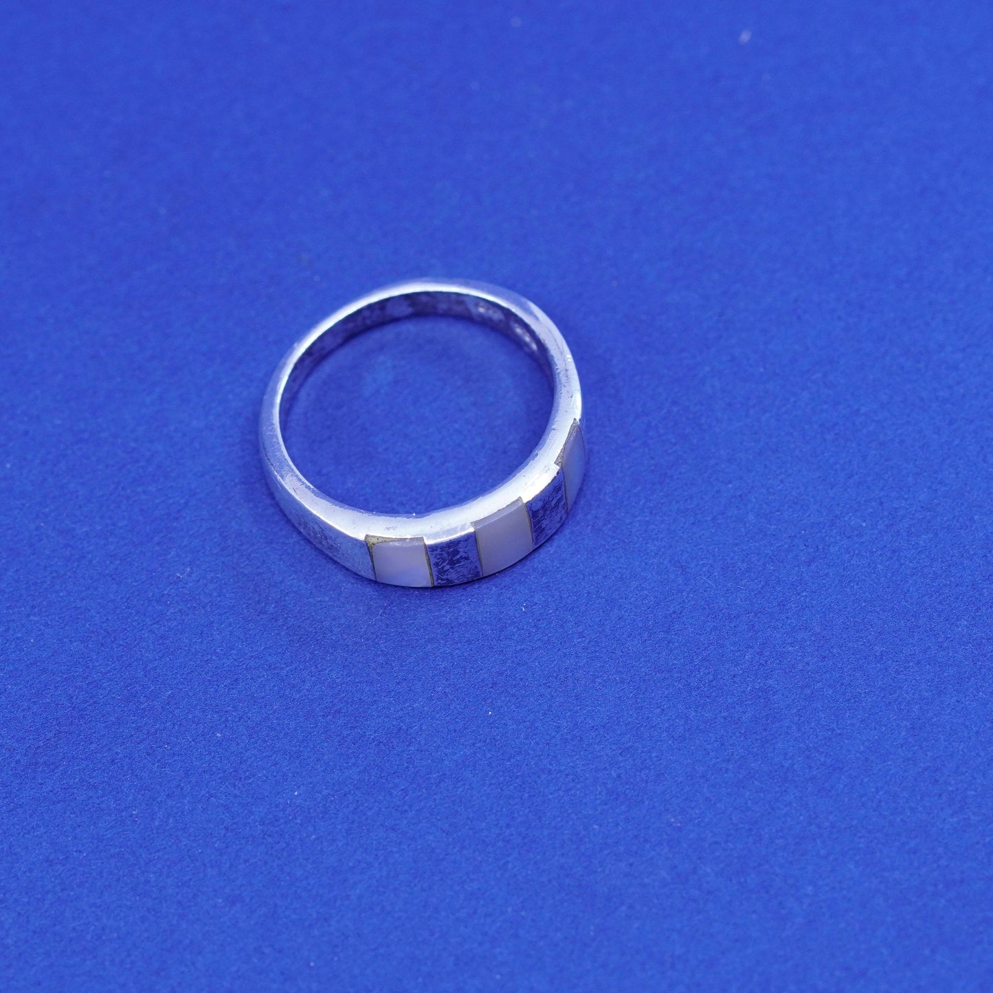 Size 8.25, Native American navajo Sterling 925 silver handmade ring mop