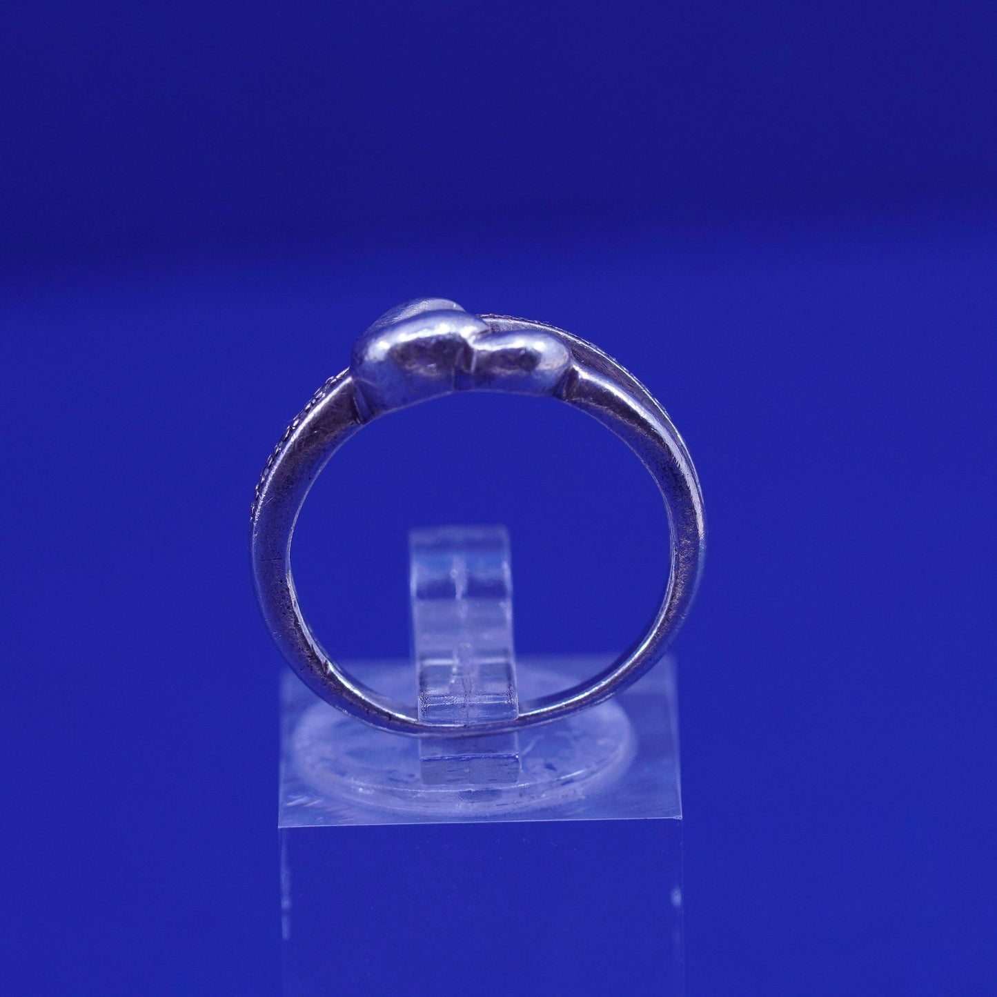 Size 6, vintage Sterling 925 silver handmade heart ring with genuine diamond