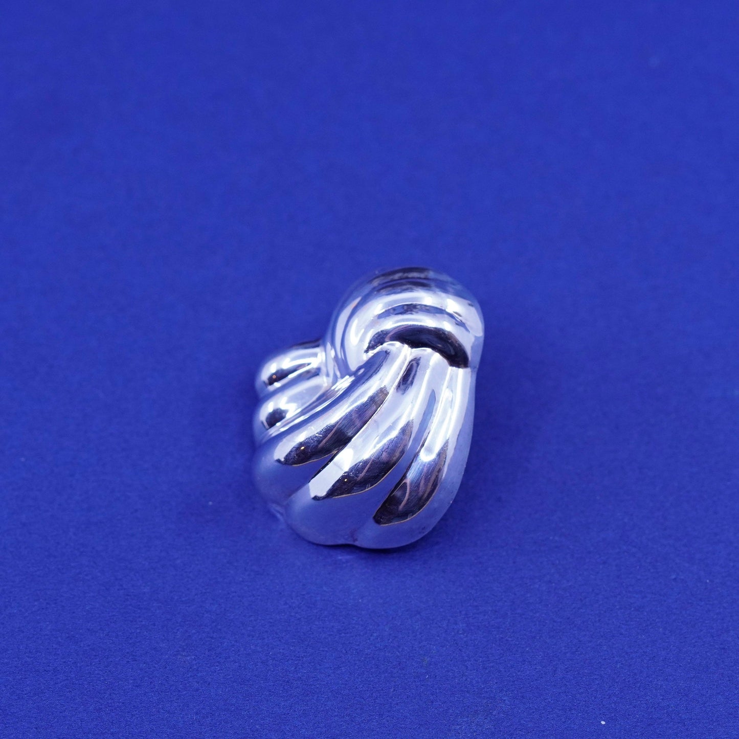 vintage Sterling silver handmade Ribbed earrings, modern 925 studs