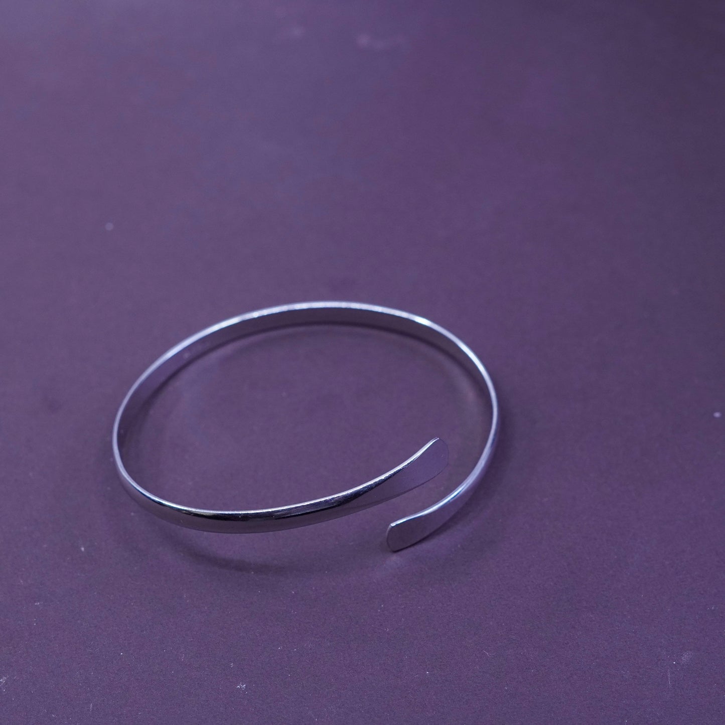 8.25”, Vintage beau modern Sterling silver handmade bracelet, 925 wrap bangle