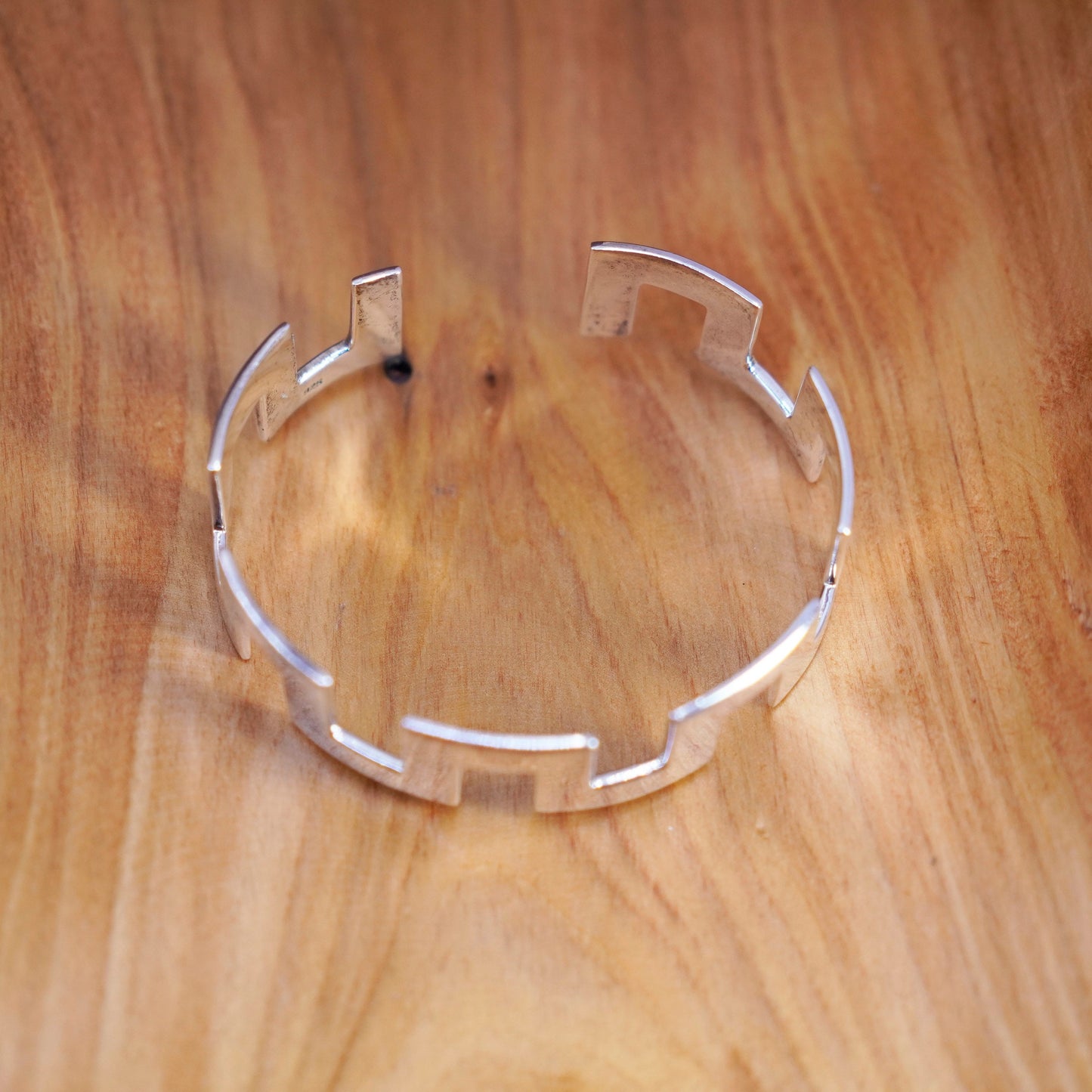 7.5”, Vintage Mexico Sterling silver handmade bracelet, zigzag wide 925 cuff
