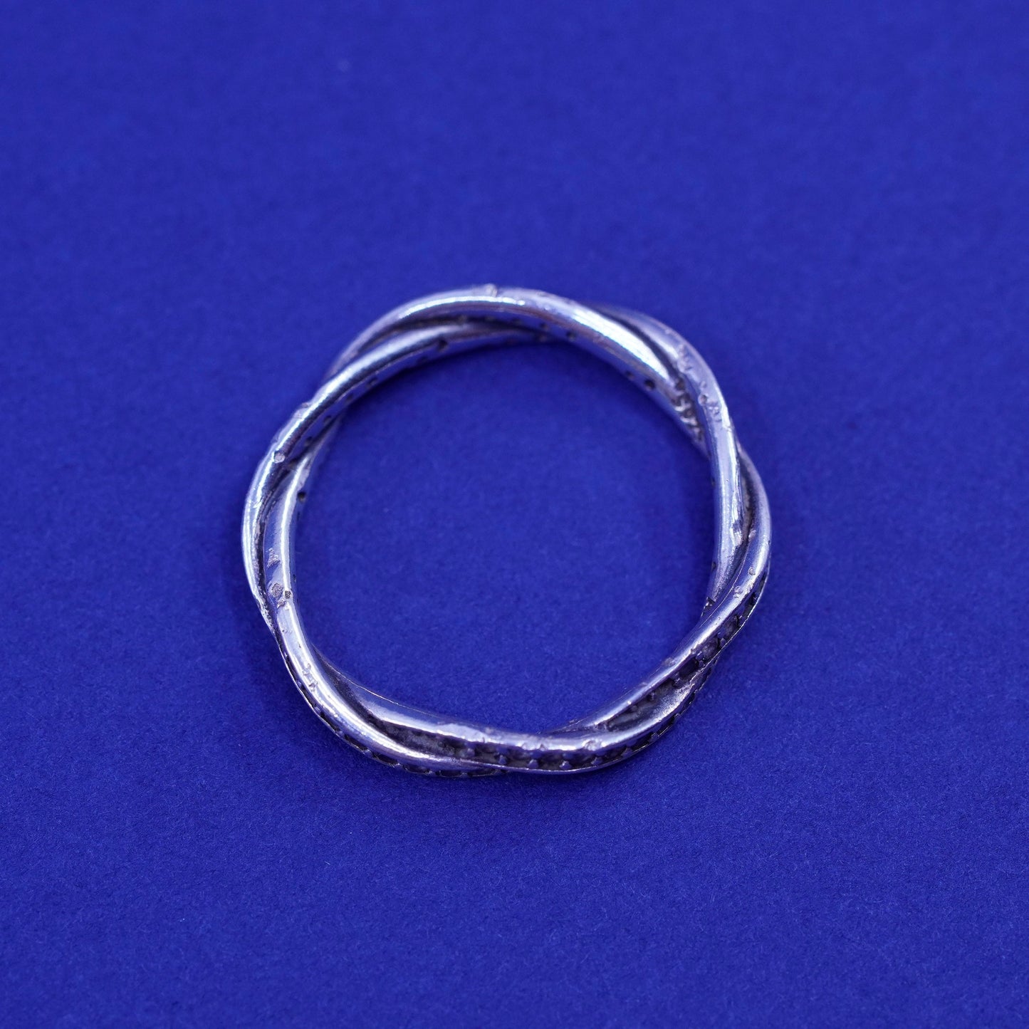 Size 8.5, vintage ALE sterling silver handmade ring, 925 entwined band with cz