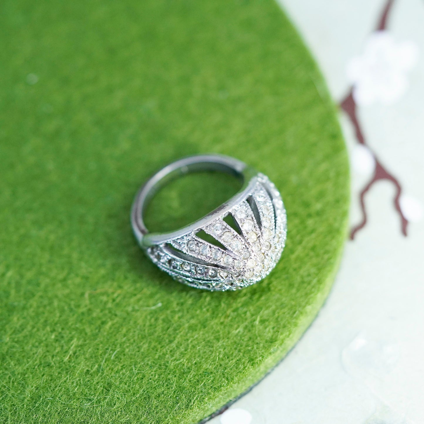 Size 6, vintage handmade jewelry, sterling 925 silver cluster crystal band ring