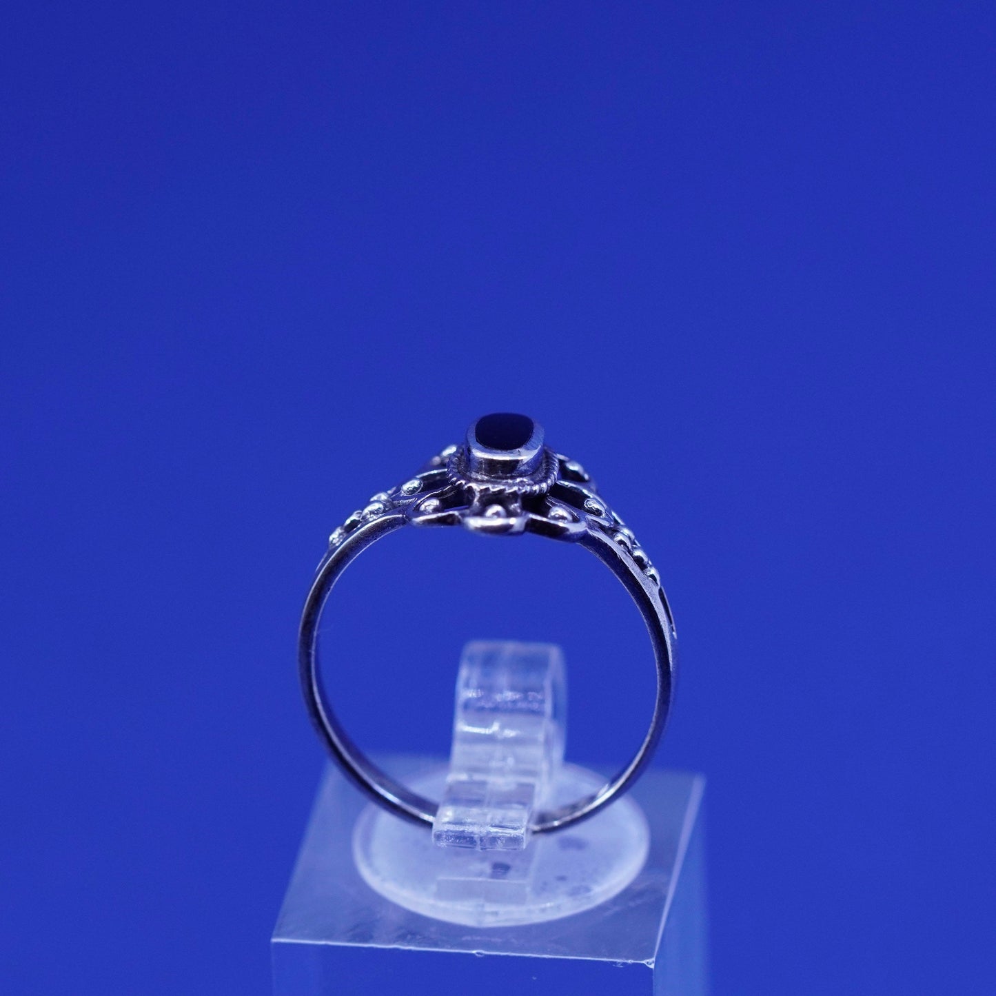 Size 7.5, vintage Sterling 925 silver handmade ring with obsidian and beads