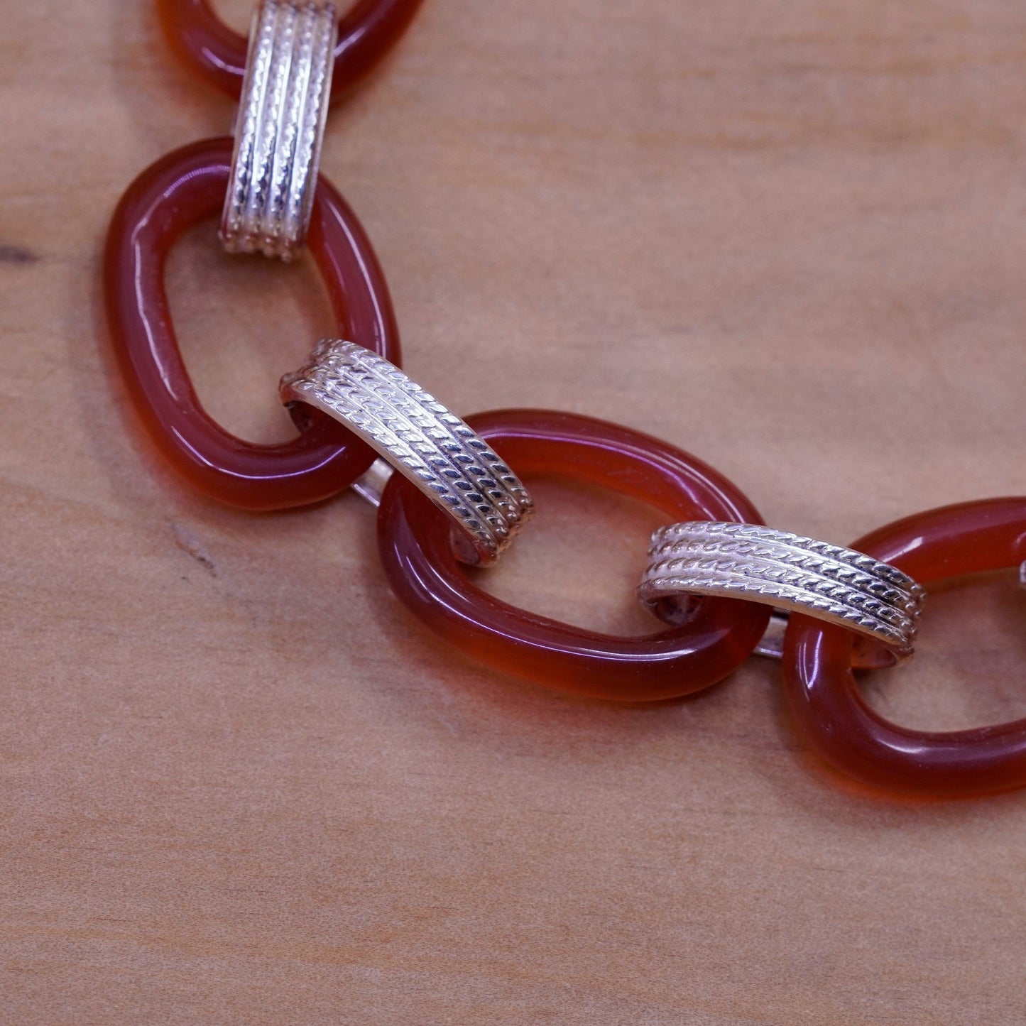 6.25”, turkey sterling silver handmade bracelet, 925 circle with oval carnelian