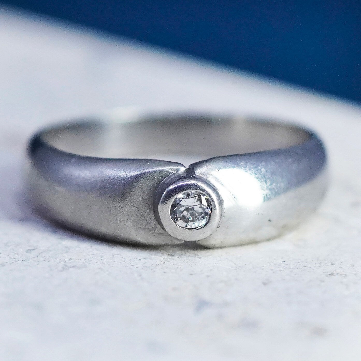 Size 6.5, vintage Sterling 925 silver engagement anniversary band ring with Cz