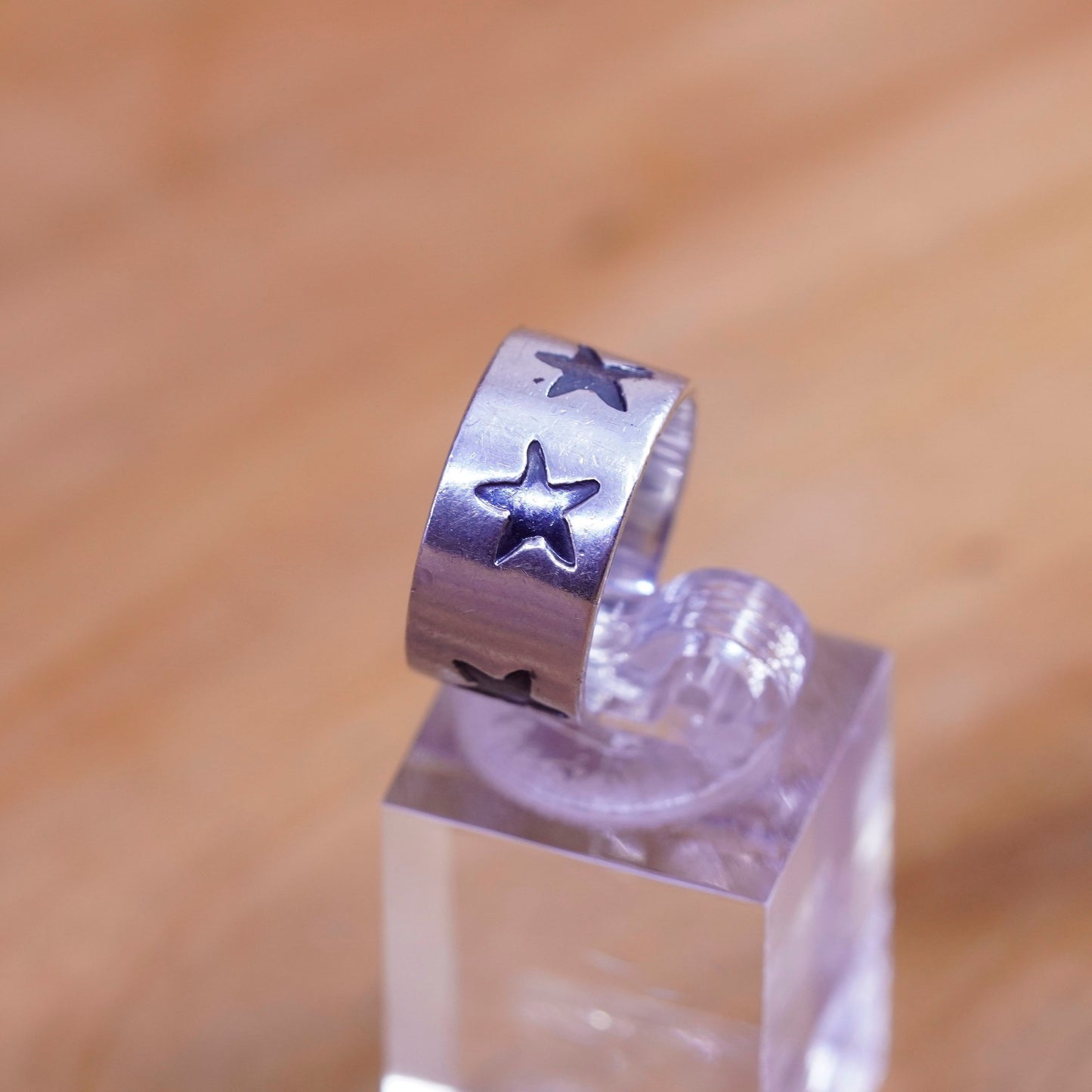 Size 4.25, vintage Mexico Sterling silver handmade ring, 925 relief star band