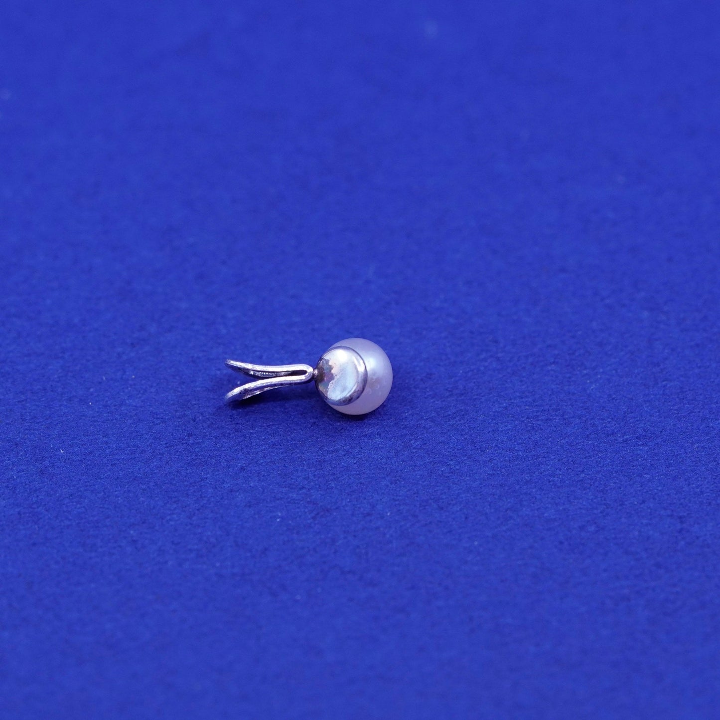 Vintage Sterling silver pendant, charm with pearl