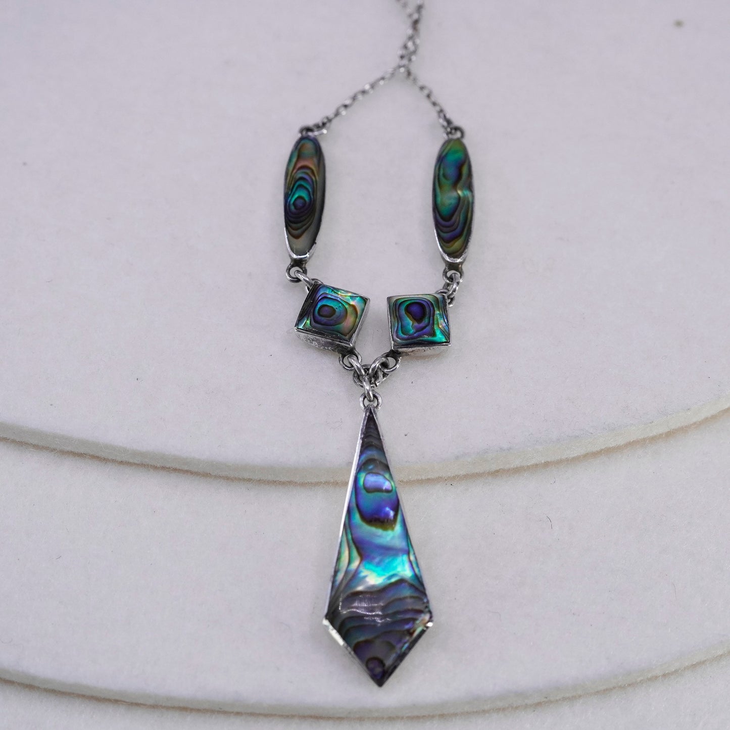 16”, England Sterling 925 silver handmade necklace w/ teardrop abalone pendant