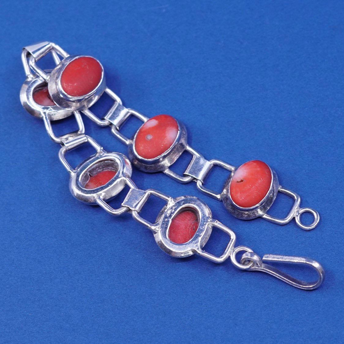 7", vtg sterling silver handmade bracelet with red Chalcedony, silver tested