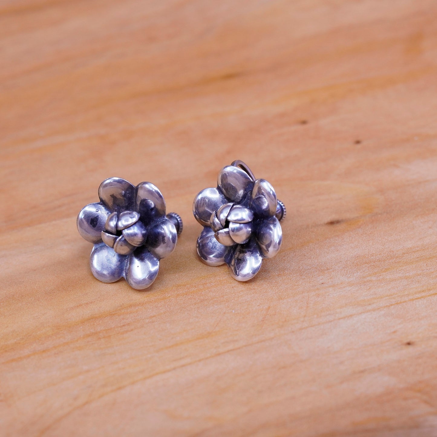 Vintage Sterling silver handmade screw back earrings, 925 flower