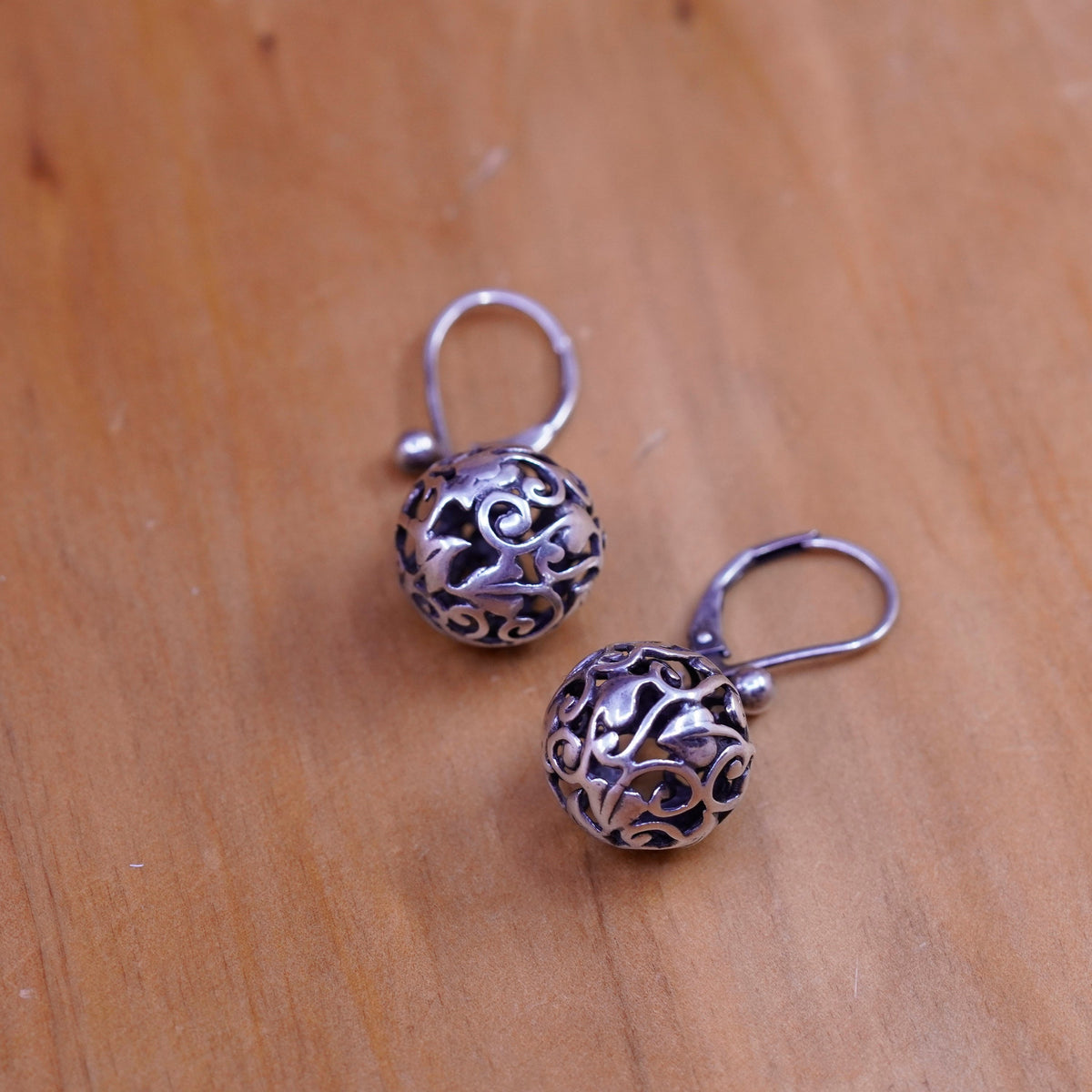 Vintage Sterling silver handmade earrings, 925 filigree bead drops