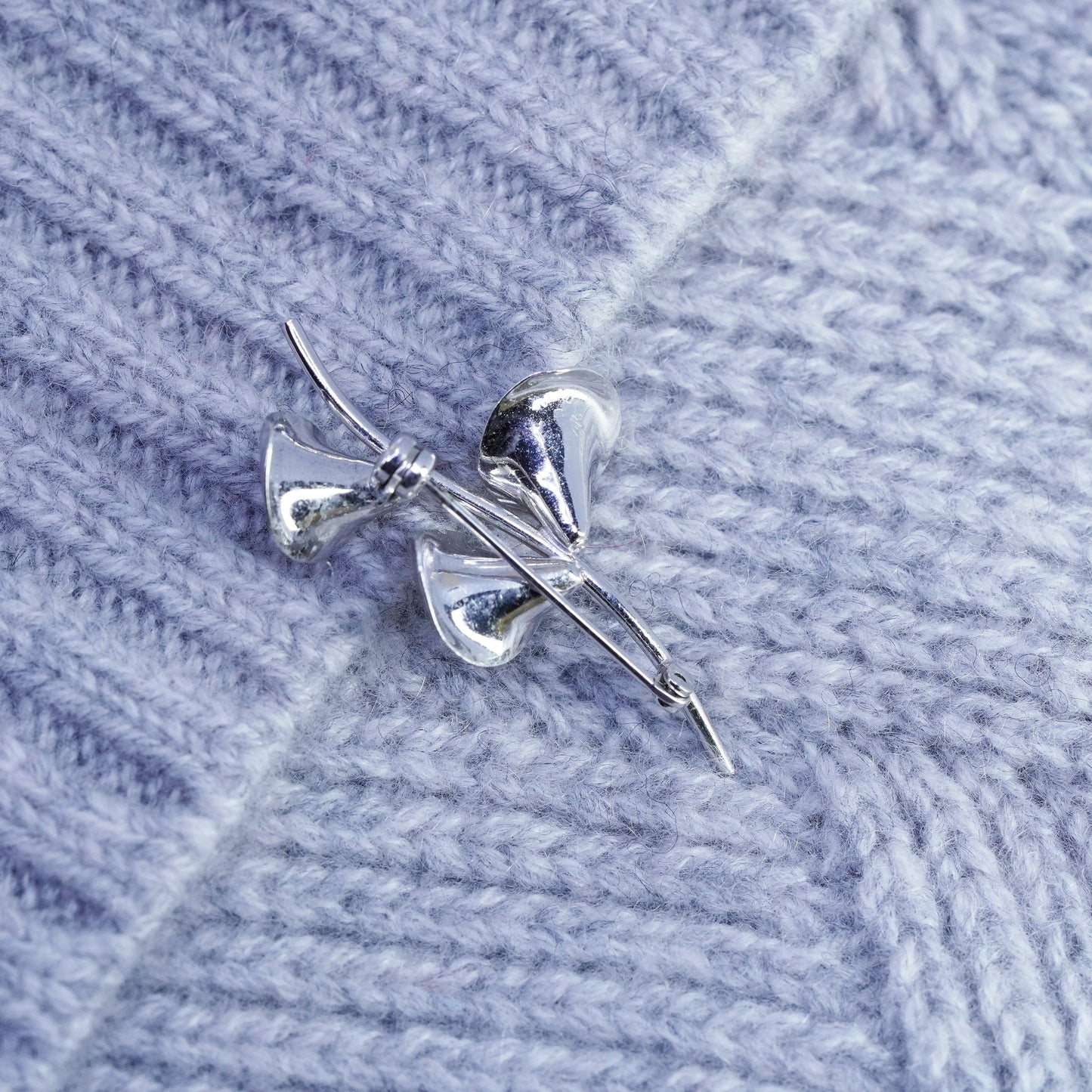 Vintage sterling silver handmade brooch, 925 lily flower pin with pearl