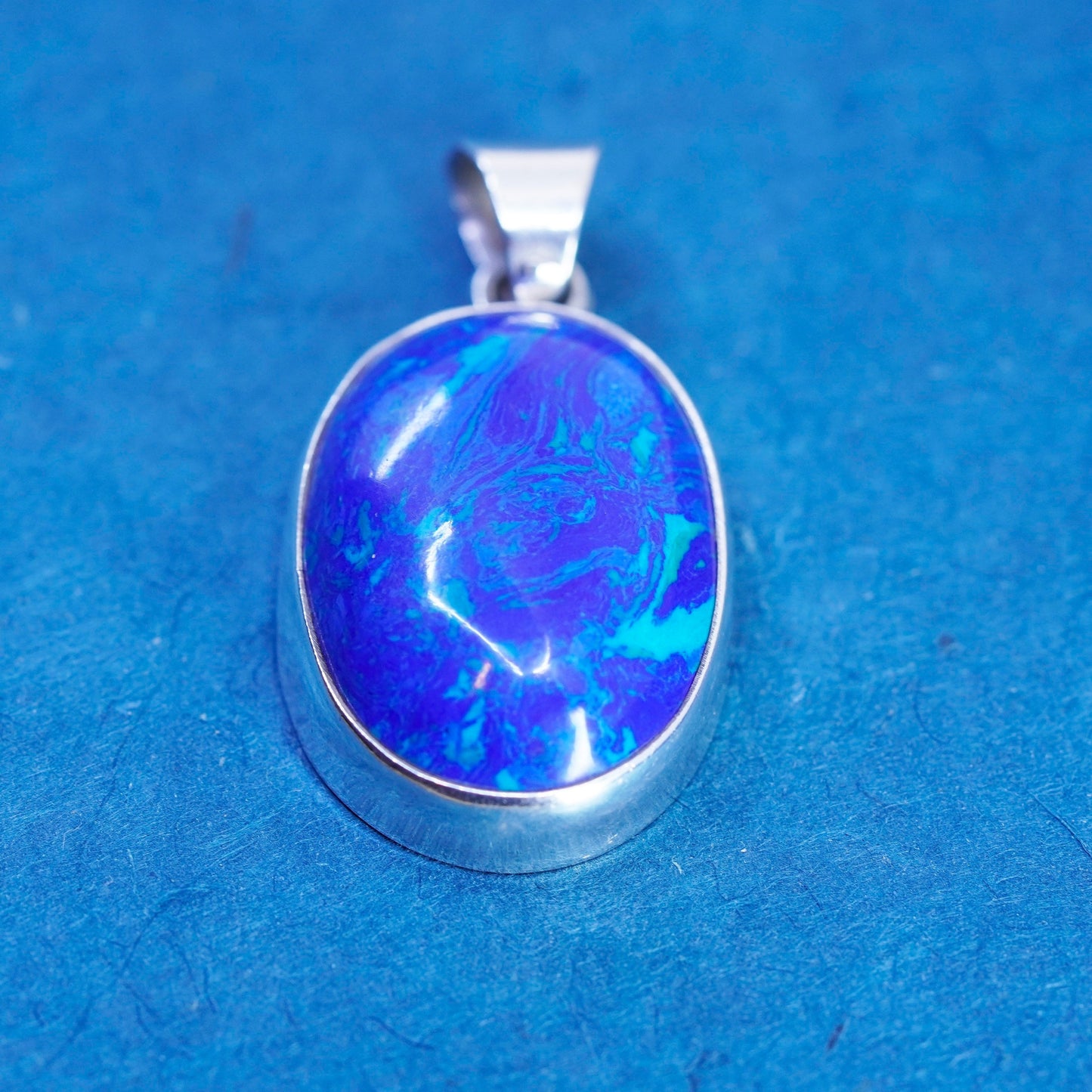 Vintage Sterling 925 silver handmade pendant with oval azurite