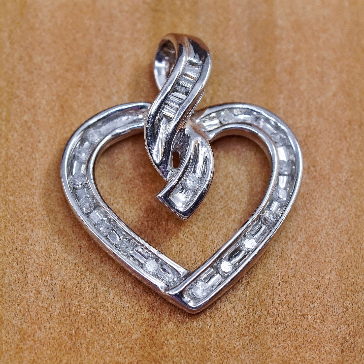 Vintage sterling silver pendant, fine 925 heart with genuine diamond around