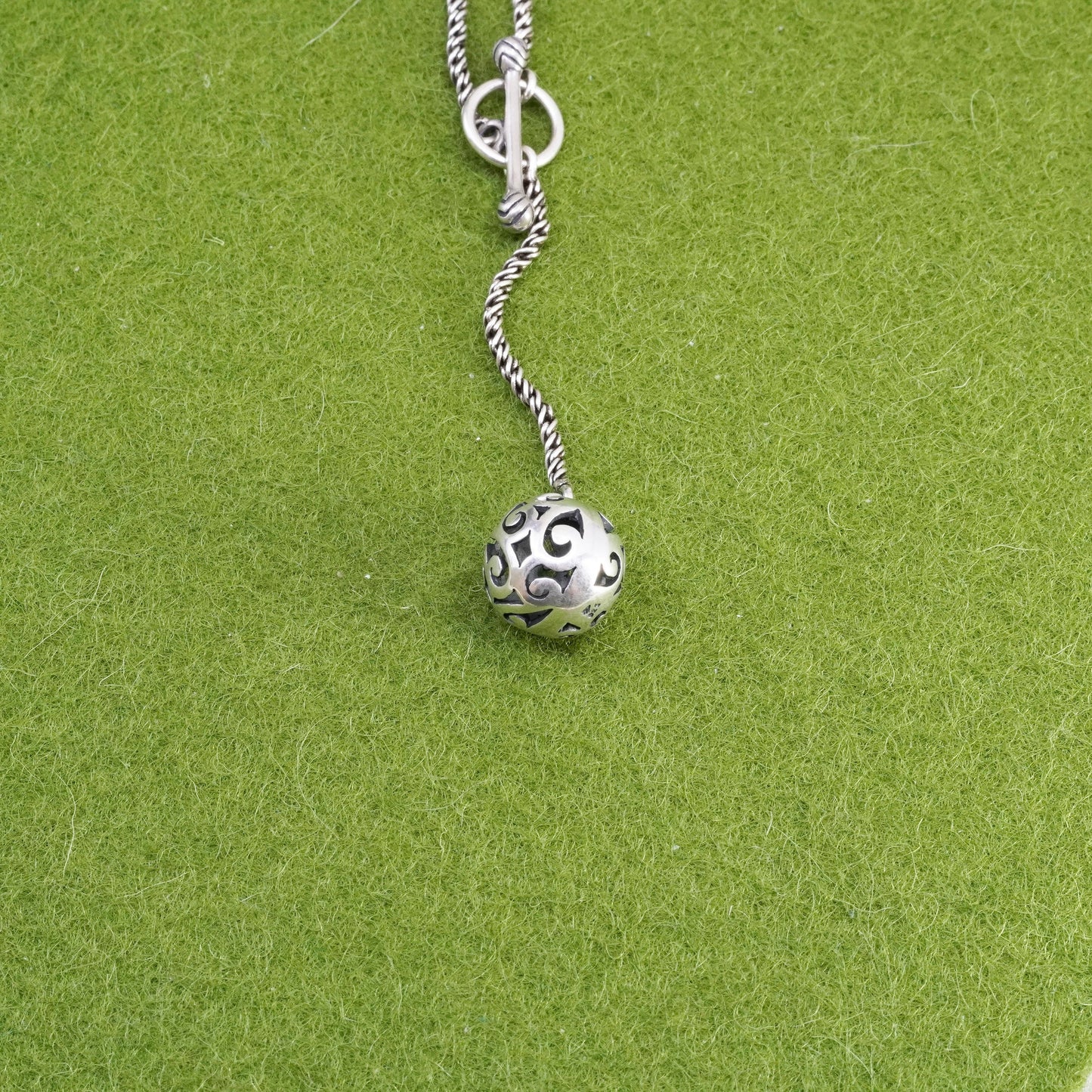 16”, SILPADA N1619 925 Sterling Silver delight Filigree Ball Toggle Necklace