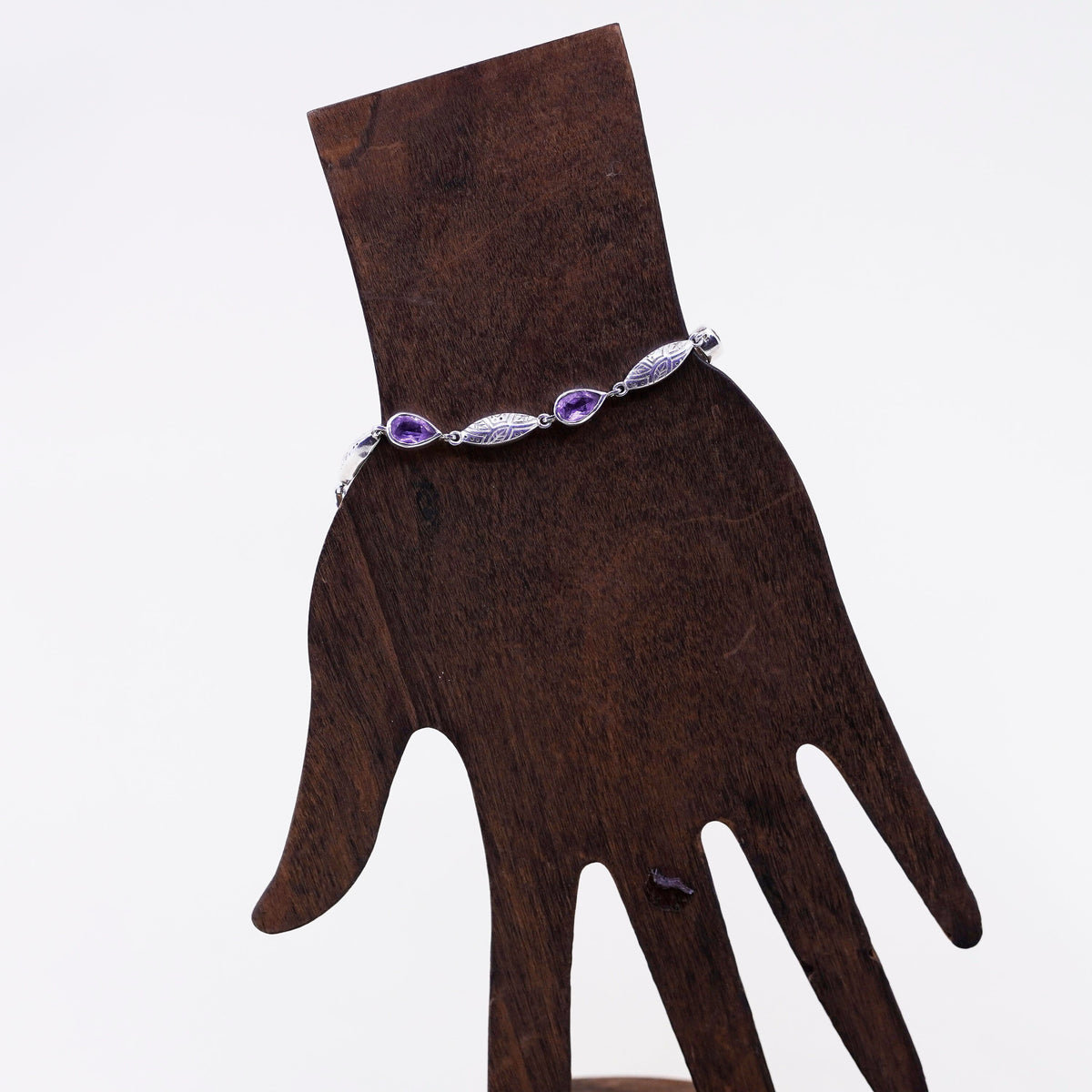 7”, Vintage Sterling silver handmade bracelet, 925 chain with teardrop amethyst