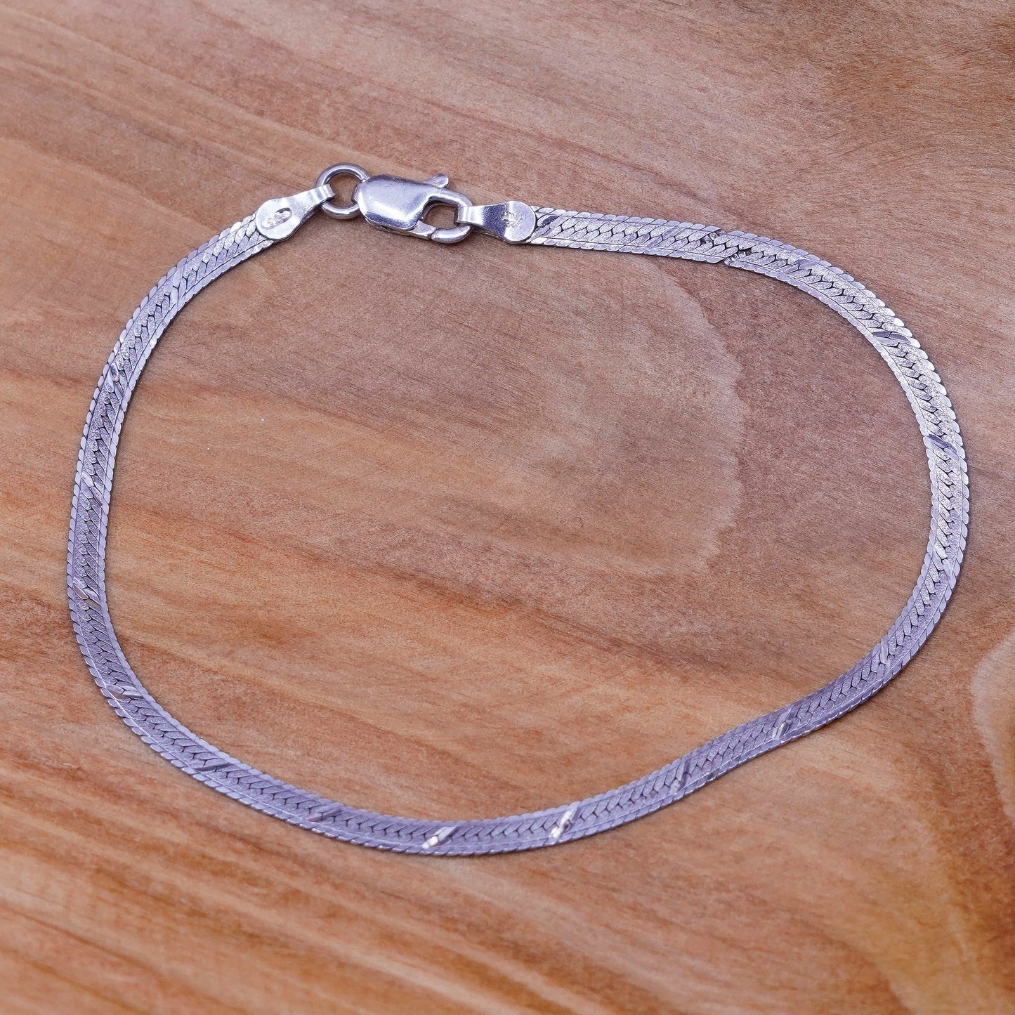 7”, 3mm, Vintage Sterling silver textured herringbone bracelet, Italy 925 chain