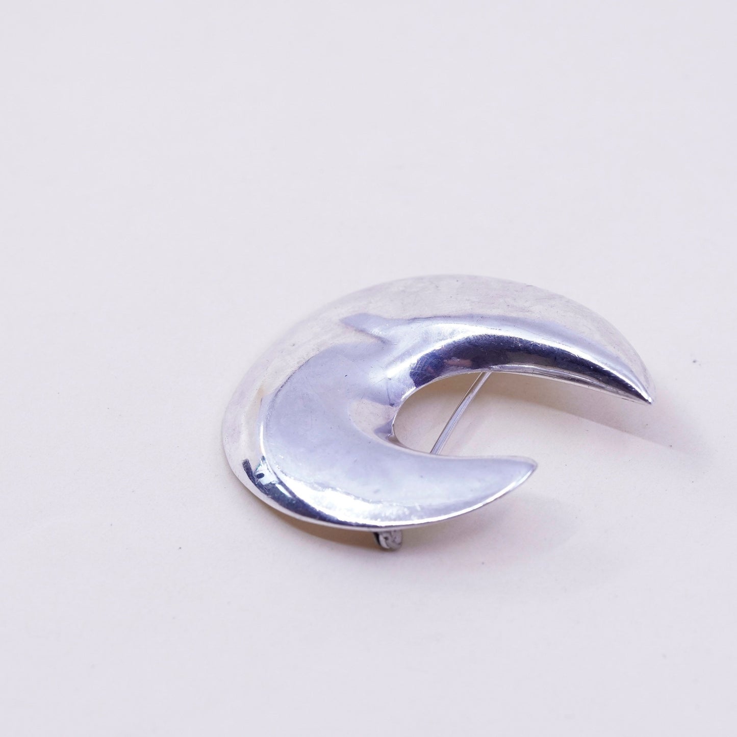 Vintage sterling 925 silver handmade brooch, minimalist, modern swirl design