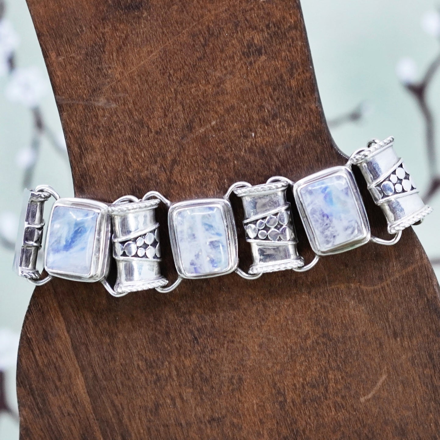 7”, vtg Sterling 925 silver handmade bold bracelet with rectangular moonstone