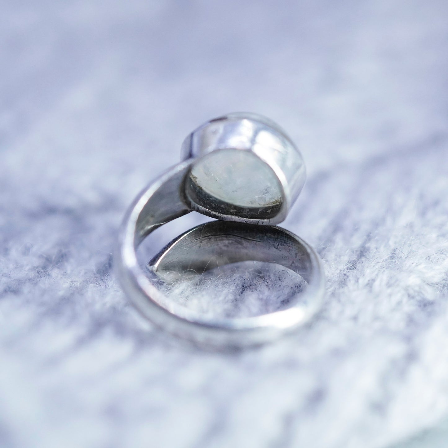 Size 4.5, vintage Sterling 925 silver handmade ring with moonstone
