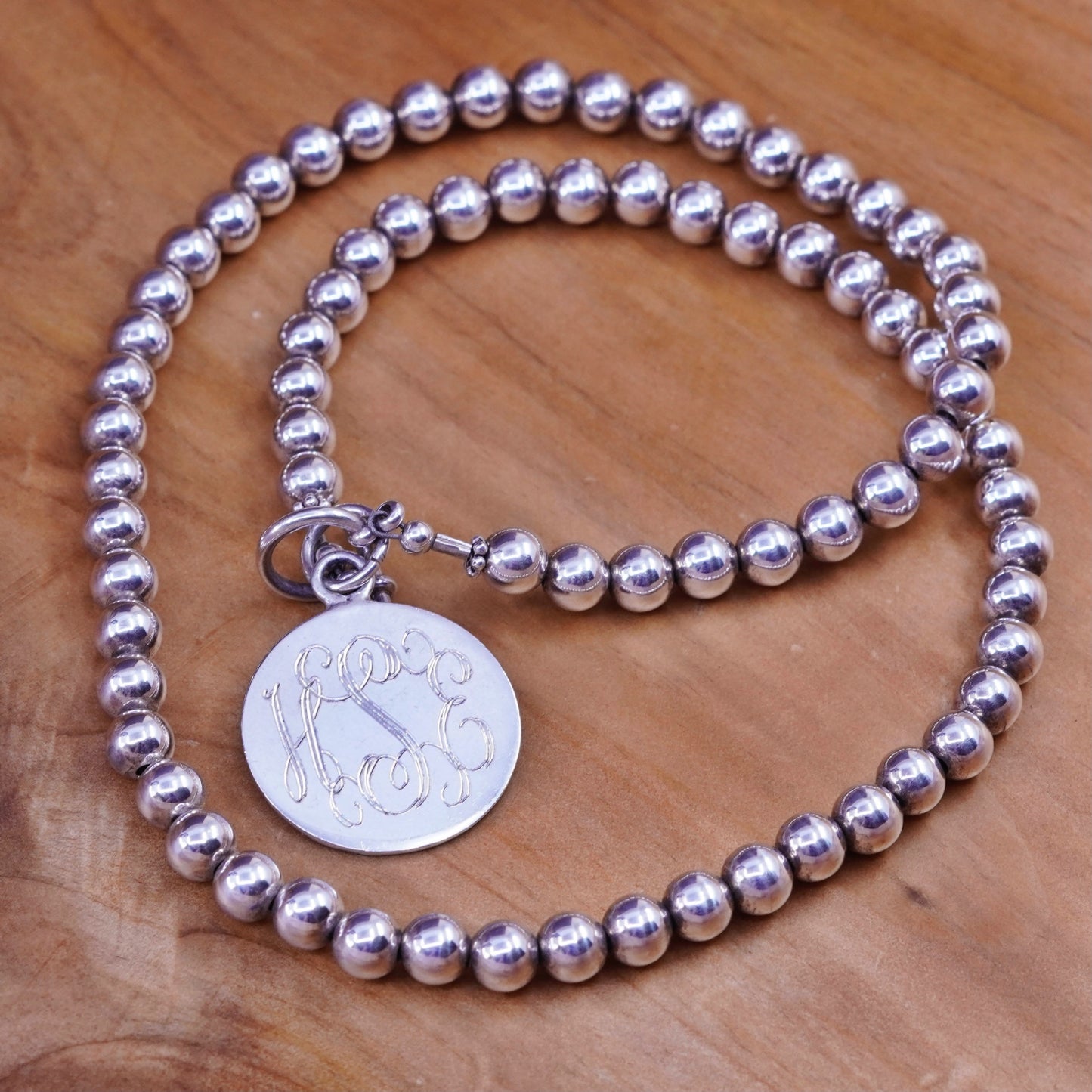 18”, Sterling silver necklace, 925 bead chain with tag monogram ”HSE” pendant
