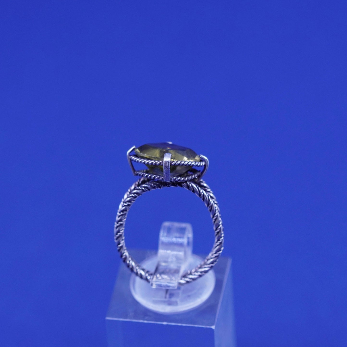 Size 6, vintage Sterling silver handmade Green Olivine 925 Ring
