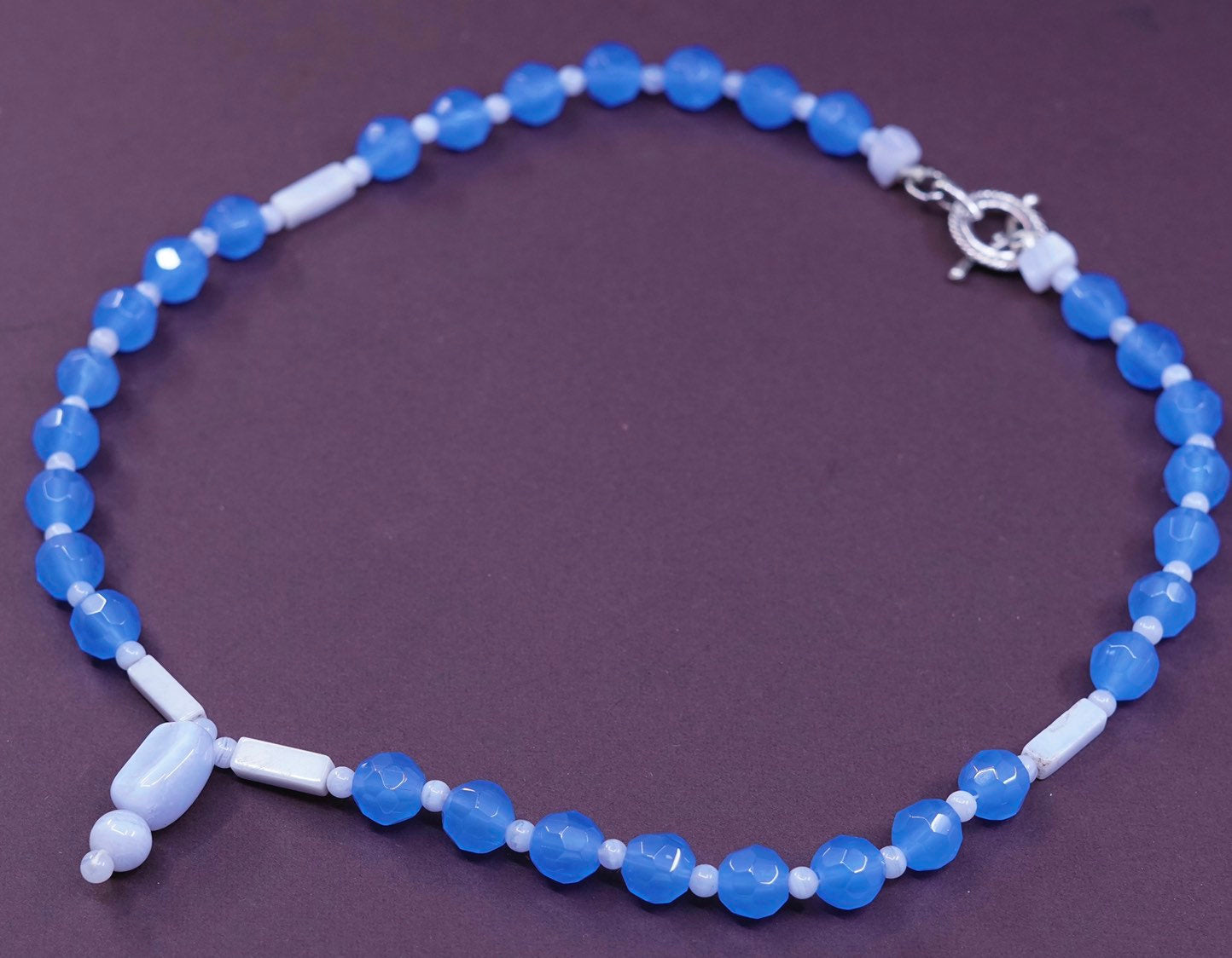 20”, vtg handmade necklace, silver Tone Toggle Closure with blue Beads