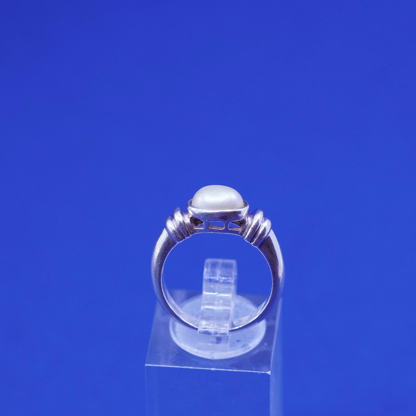 Size 7, vintage sterling 925 silver statement ring band with pearl