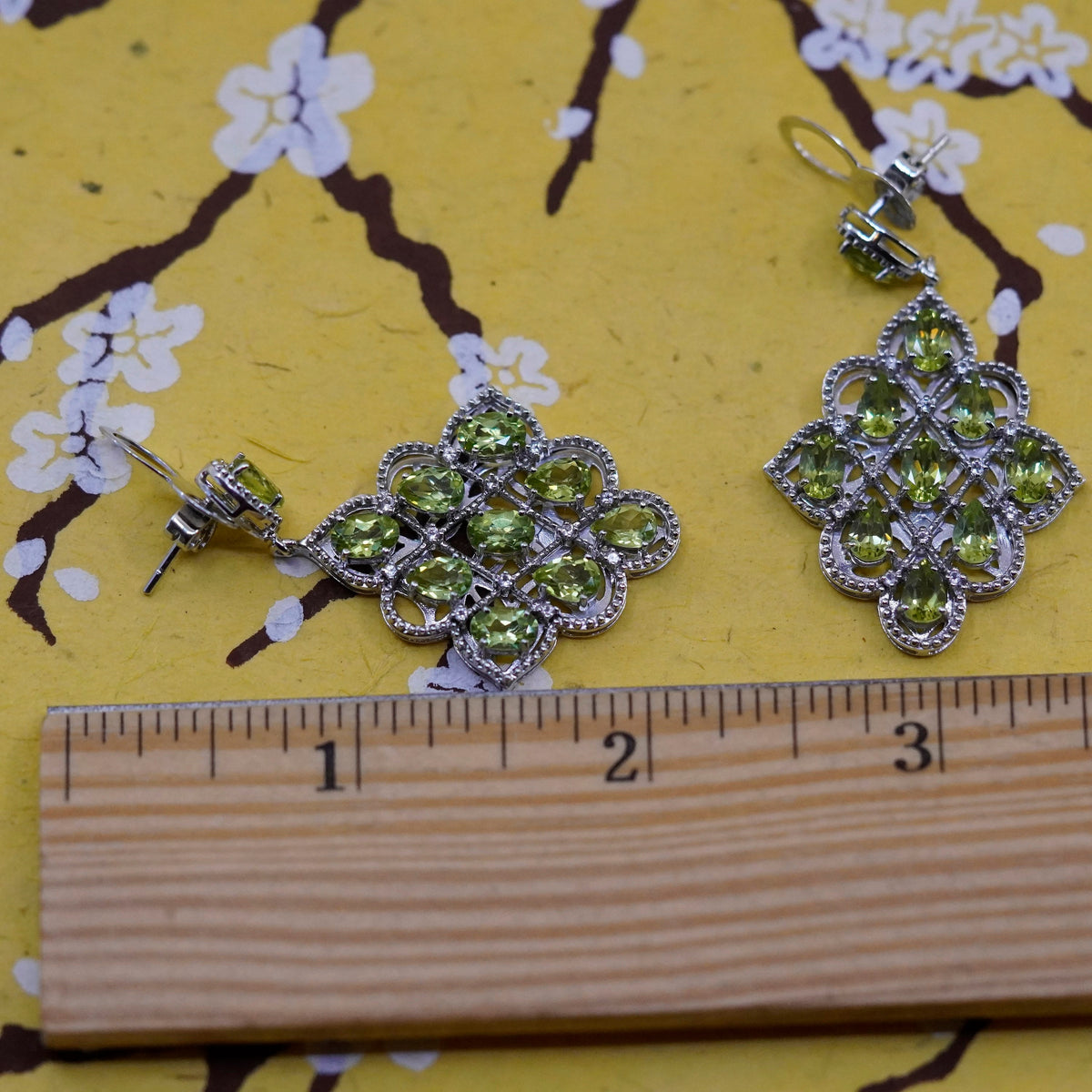 Vintage designer Sterling 925 silver handmade earrings cluster peridot diamond