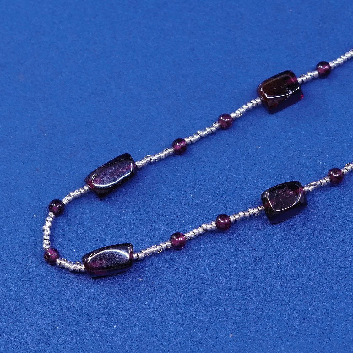 16”, vintage Sterling 925 silver handmade necklace chain with garnet bead