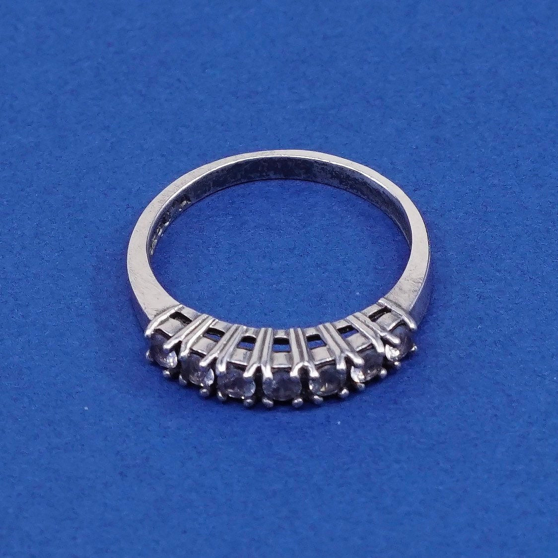 Size 7, vtg Sterling silver engagement ring, 925 band w/ clear crystal