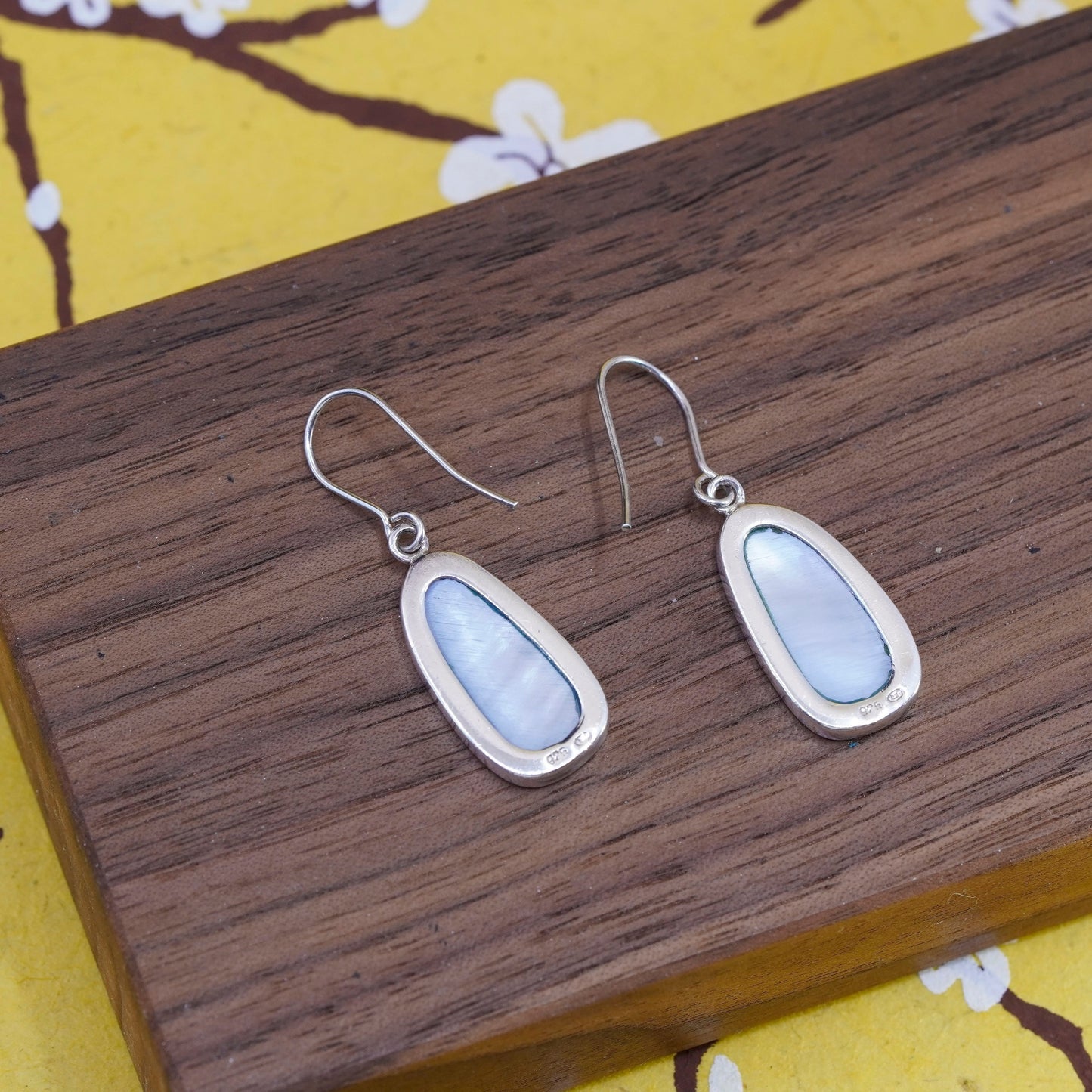 Vintage Sterling silver handmade earrings, 925 oval with blue mother of pearl